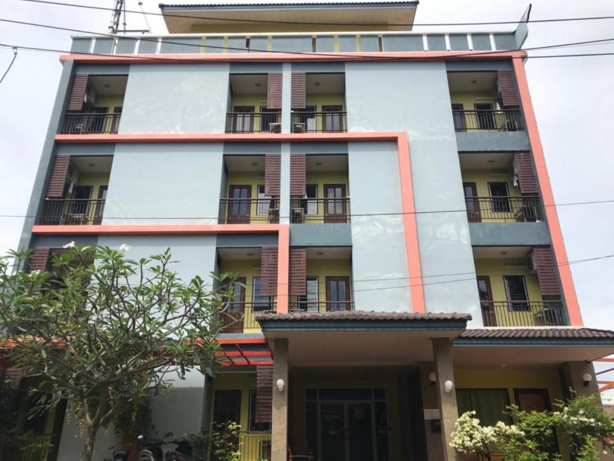Nasa Hotel Phuket Ngoại thất bức ảnh