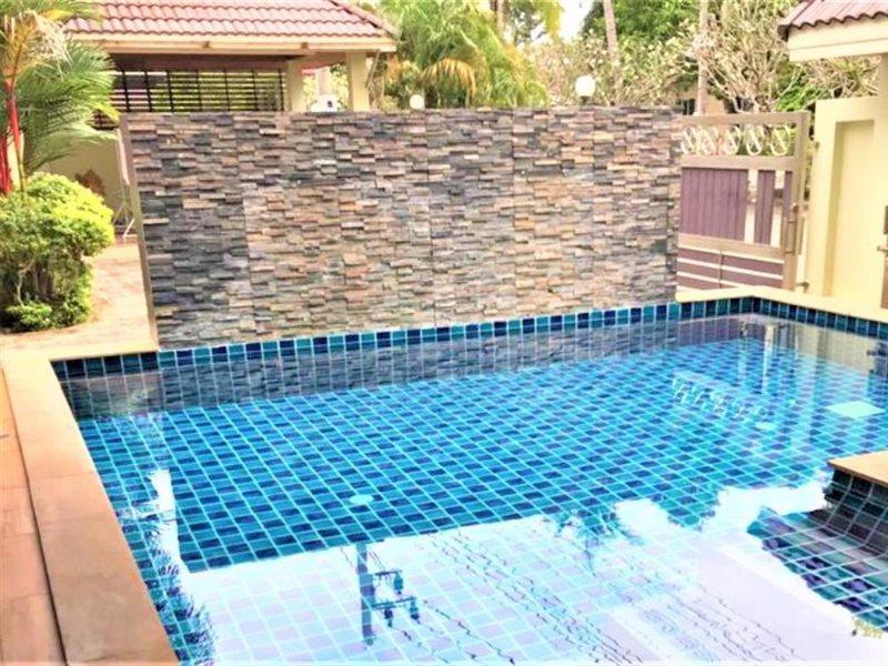 Nasa Hotel Phuket Ngoại thất bức ảnh